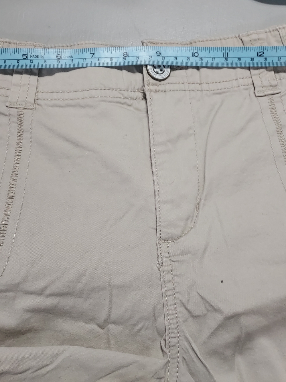 Style & Co. Cream Flat-Front Cargo Shorts - Picture 8 of 8